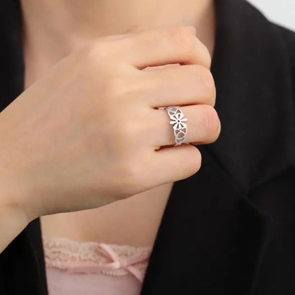 🆕18K Gold Plated Vintage Style Flower Ring